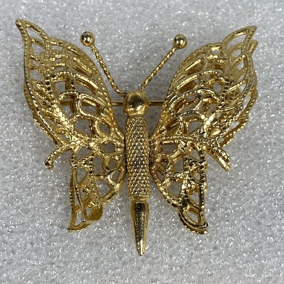 Monet Gold Tone Signed Filigree Butterfly Bug Insect Brooch Pin - Picture 7 of 7